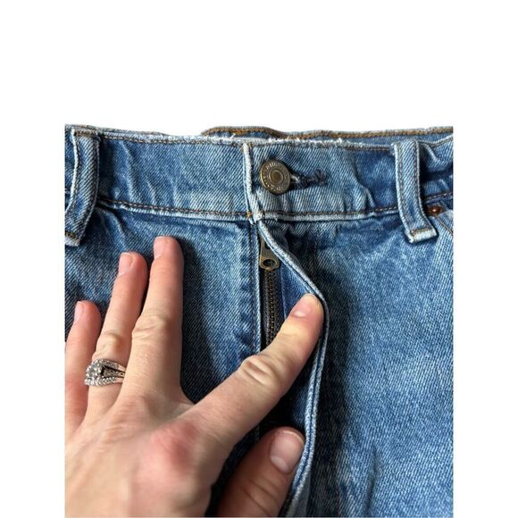 Abercrombie & Fitch The 4” Mom High Rise Jean Shorts size 31 Blue - Picture 7 of 8